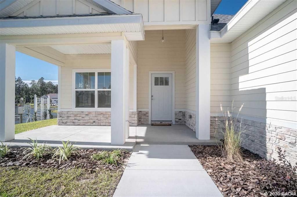 Recently Sold: $251,700 (3 beds, 2 baths, 1678 Square Feet)