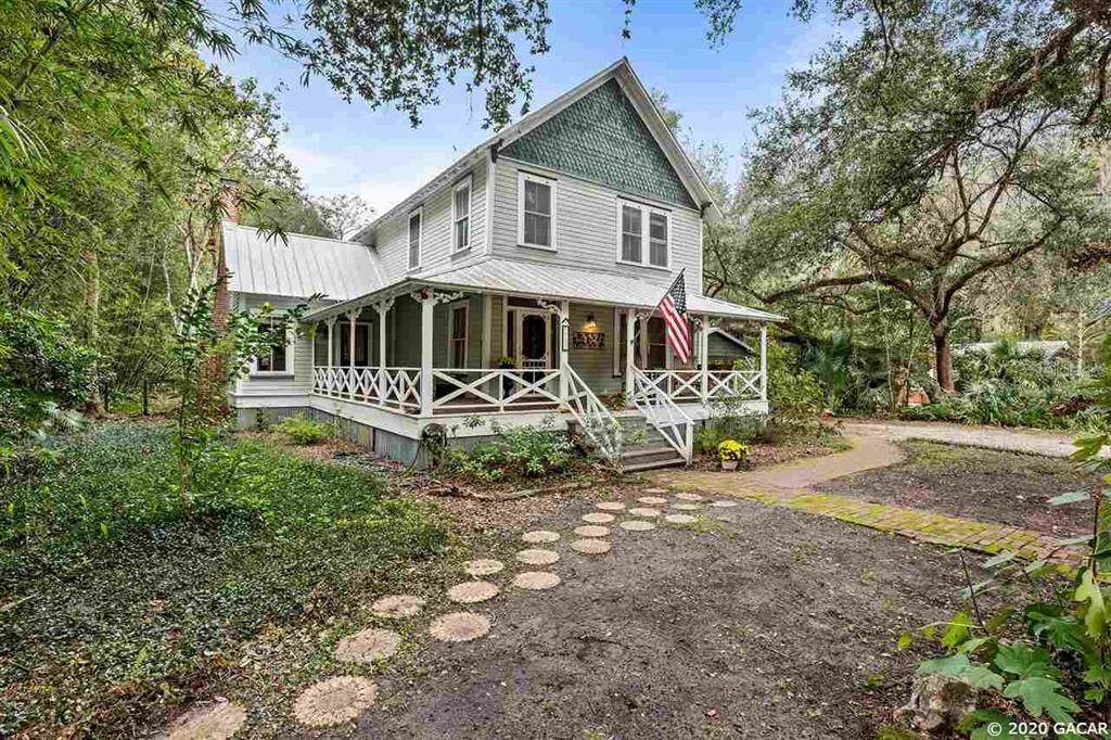 Recently Sold: $350,000 (4 beds, 3 baths, 2876 Square Feet)