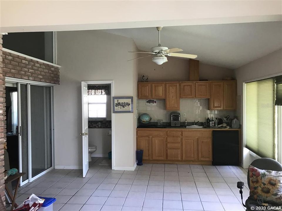 Recently Sold: $399,900 (3 beds, 2 baths, 3109 Square Feet)
