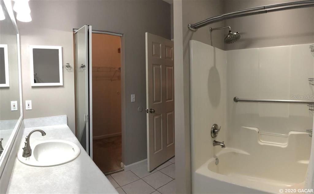 Недавно арендовано: $1,700 (3 спален, 2 ванн, 1606 Квадратных фут)