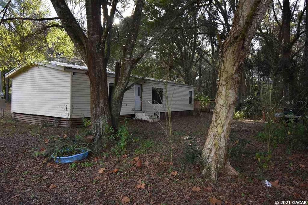 Recently Sold: $89,900 (3 beds, 2 baths, 1104 Square Feet)