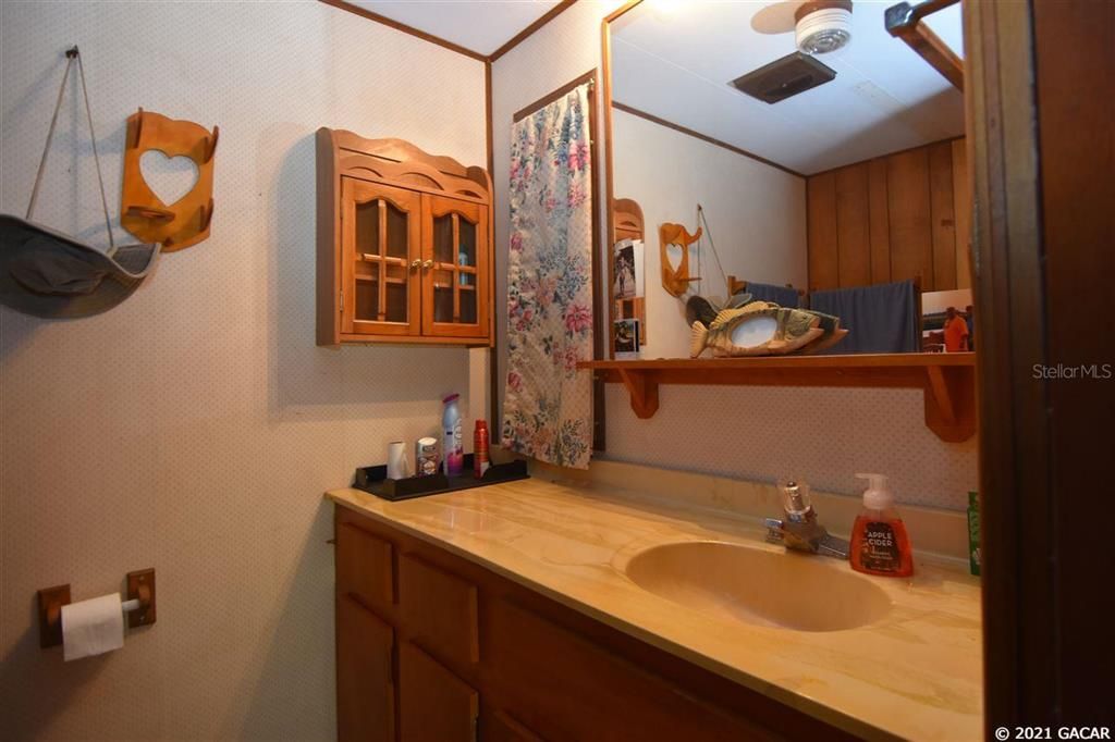 Vendido Recientemente: $79,900 (3 camas, 1 baños, 1152 Pies cuadrados)