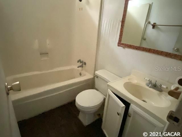 Recently Sold: $76,000 (3 beds, 1 baths, 1300 Square Feet)