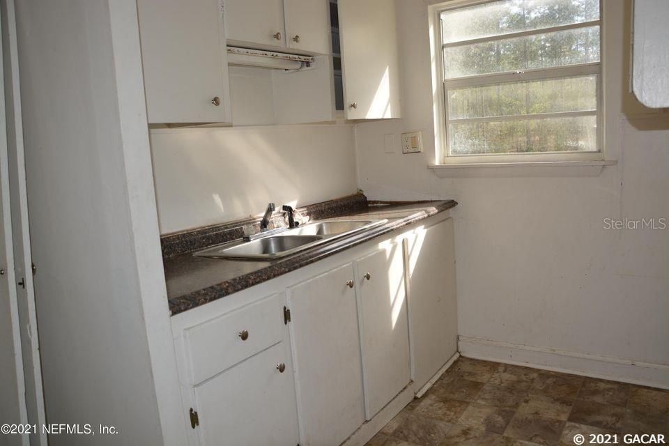 Recently Sold: $66,000 (2 beds, 1 baths, 720 Square Feet)