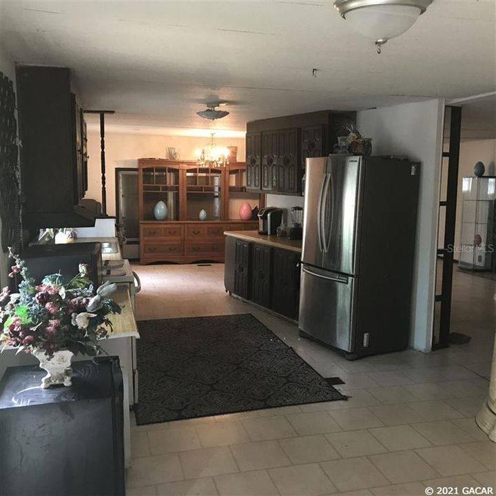 Vendido Recientemente: $319,000 (3 camas, 2 baños, 1344 Pies cuadrados)