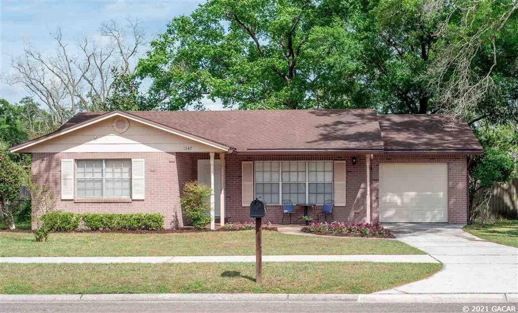 Vendido Recientemente: $199,900 (4 camas, 3 baños, 1436 Pies cuadrados)