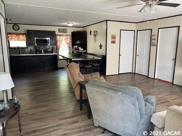 Recently Sold: $89,900 (3 beds, 2 baths, 1080 Square Feet)