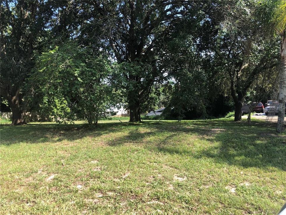 Vendido Recientemente: $100,000 (0.37 acres)