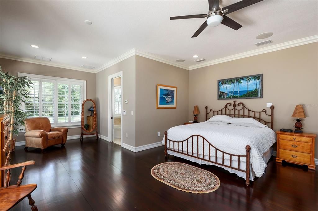 Spacious secondary master suite/ in-law suite located on First floor