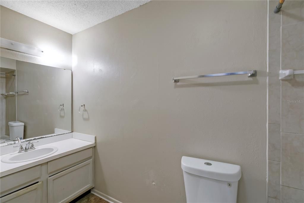 最近售出: $105,000 (2 贝兹, 2 浴室, 1140 平方英尺)