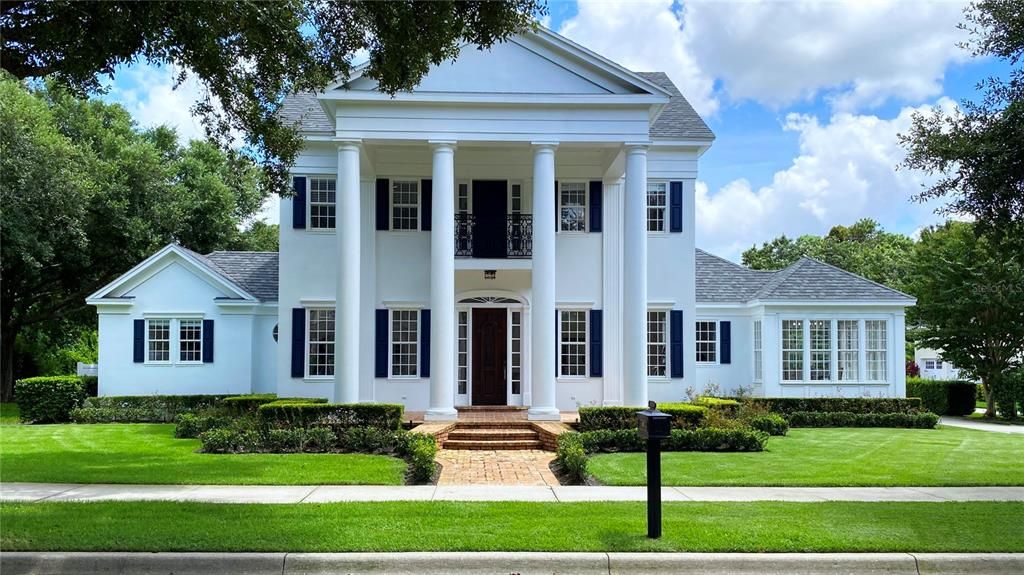 Recently Sold: $2,999,995 (6 beds, 6 baths, 5283 Square Feet)