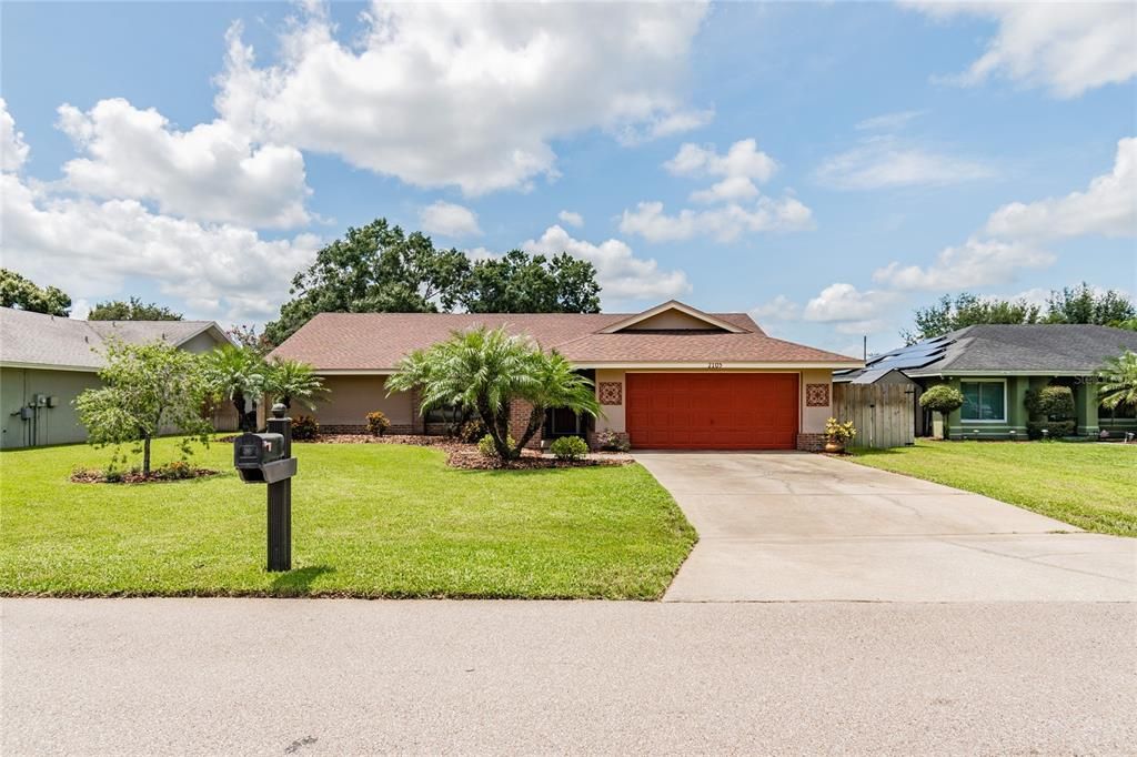 Recently Sold: $325,000 (3 beds, 2 baths, 1756 Square Feet)