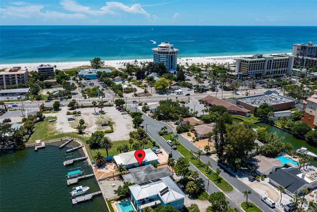 What a Location with Spinners! Sirata Beach Resort! TradeWinds Island Grand Resort right there!  Amazing stretch of Beach! Best of St Pete Beach!
