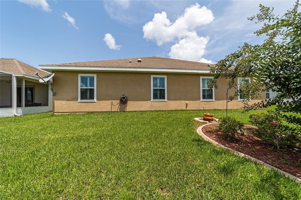 Recently Sold: $349,000 (3 beds, 3 baths, 1989 Square Feet)