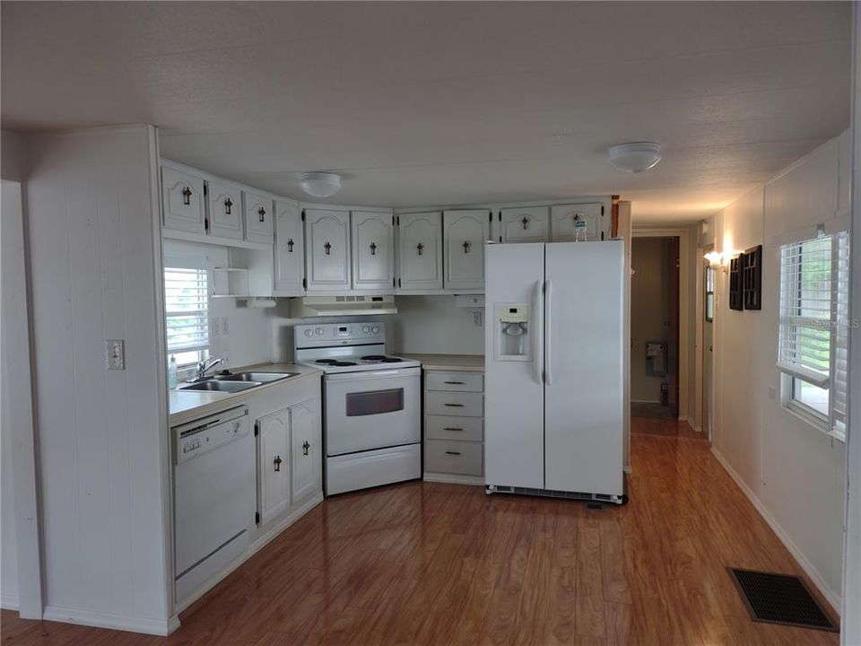 Recently Sold: $75,000 (2 beds, 2 baths, 744 Square Feet)