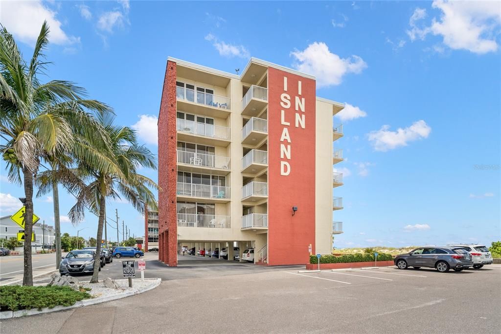 Recently Sold: $349,900 (1 beds, 1 baths, 365 Square Feet)