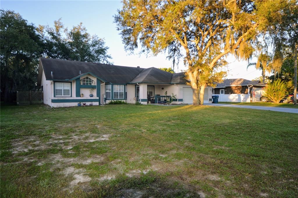 最近售出: $169,900 (3 贝兹, 2 浴室, 1592 平方英尺)