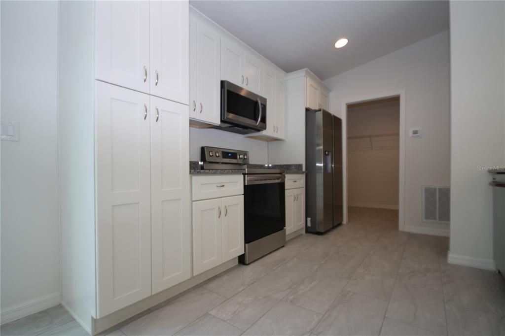 Recently Rented: $1,515 (3 beds, 2 baths, 1231 Square Feet)