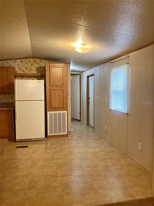 Recently Sold: $85,000 (2 beds, 2 baths, 910 Square Feet)
