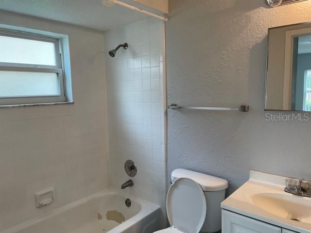 Недавно арендовано: $1,399 (2 спален, 2 ванн, 905 Квадратных фут)