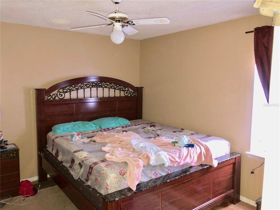 Vendido Recientemente: $165,000 (3 camas, 2 baños, 984 Pies cuadrados)