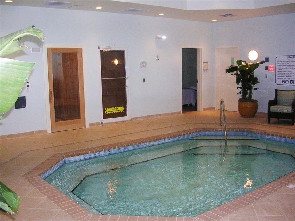 Indoor Hot Tub, Steam Room & Sauna