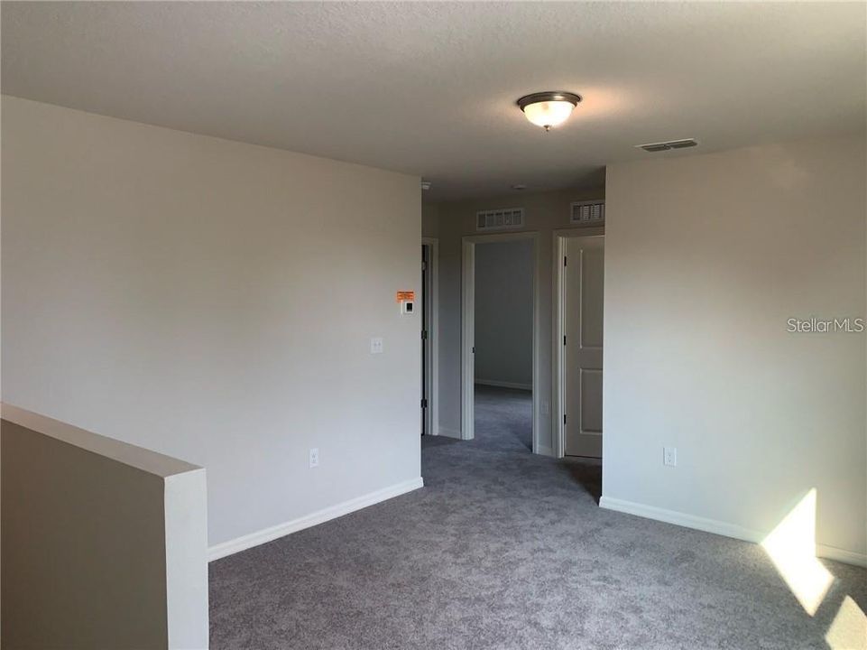 Recently Rented: $1,995 (3 beds, 2 baths, 1650 Square Feet)