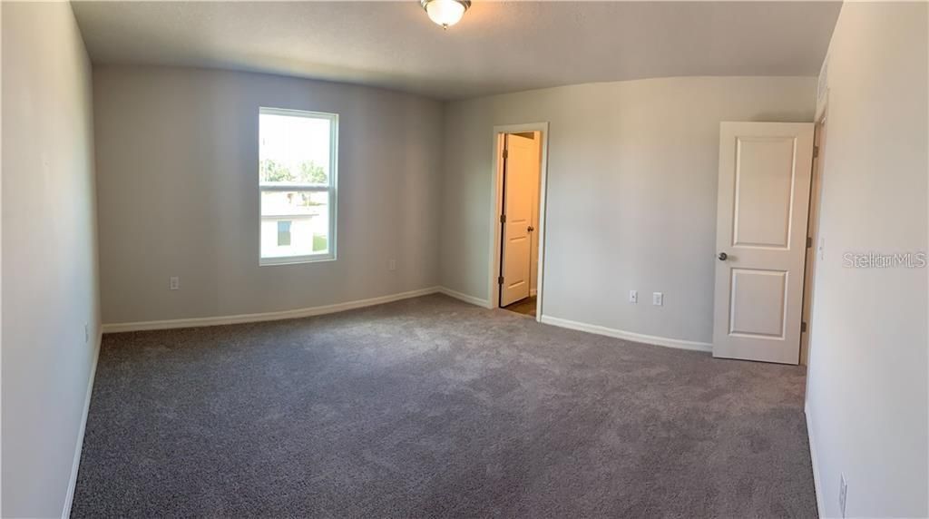 Recently Rented: $1,995 (3 beds, 2 baths, 1650 Square Feet)