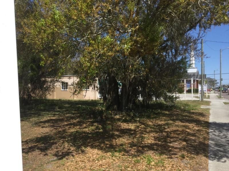 Active With Contract: $950,000 (1.52 acres)