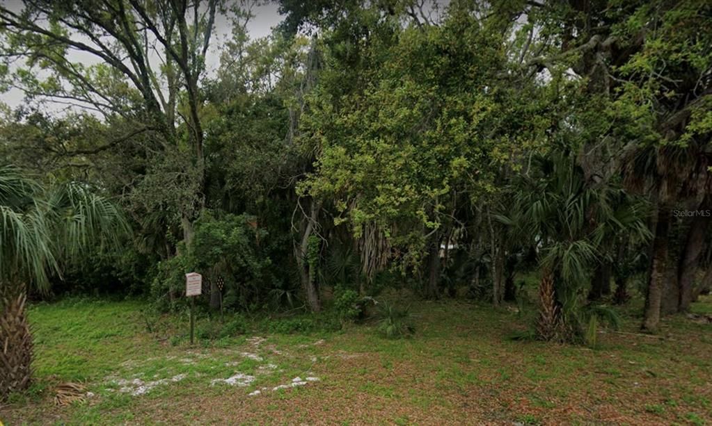 Vendido Recientemente: $20,000 (0.17 acres)