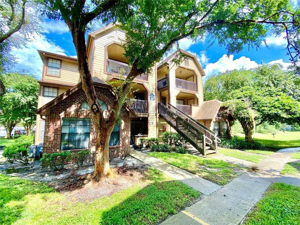 Recientemente alquilado: $1,350 (2 camas, 2 baños, 924 Pies cuadrados)