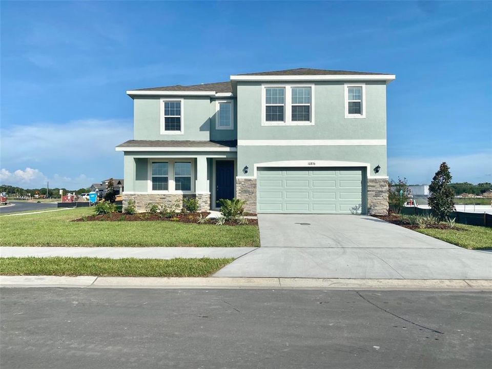 Recently Sold: $388,840 (5 beds, 3 baths, 3561 Square Feet)