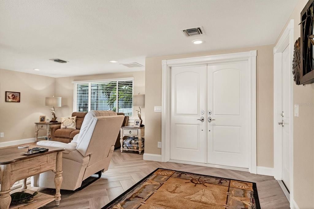 Recently Sold: $1,290,000 (3 beds, 3 baths, 2257 Square Feet)