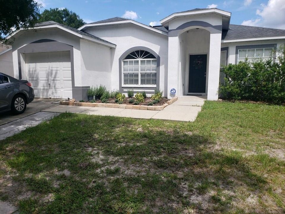 Recently Sold: $265,000 (3 beds, 2 baths, 1253 Square Feet)