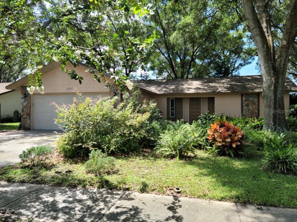 Recently Sold: $150,000 (2 beds, 2 baths, 1114 Square Feet)