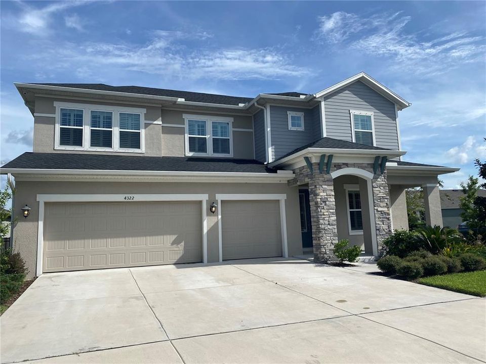 Recently Sold: $710,000 (4 beds, 3 baths, 3548 Square Feet)