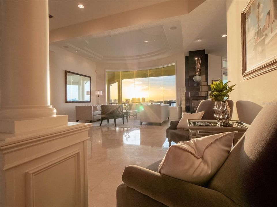 Open living area with plenty of space to sit and enjoy the best sunsets in the land