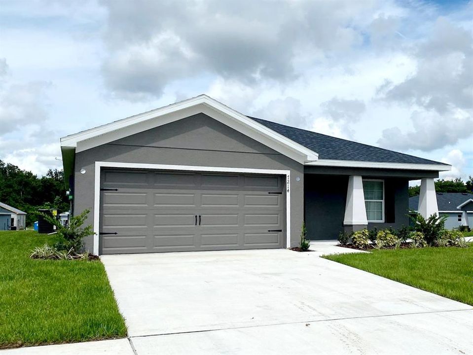 最近售出: $269,382 (4 贝兹, 2 浴室, 1715 平方英尺)