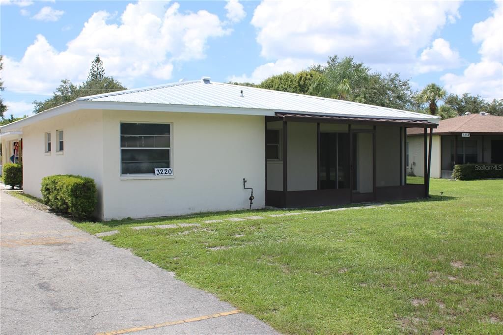 Recently Sold: $169,999 (2 beds, 2 baths, 1003 Square Feet)