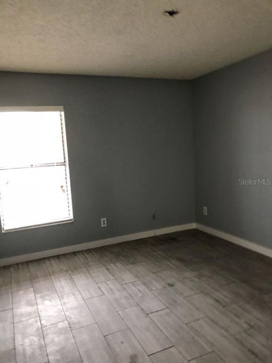 Recently Rented: $1,200 (2 beds, 2 baths, 1018 Square Feet)