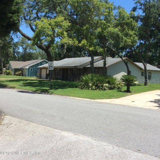 Recently Sold: $285,000 (3 beds, 2 baths, 1720 Square Feet)