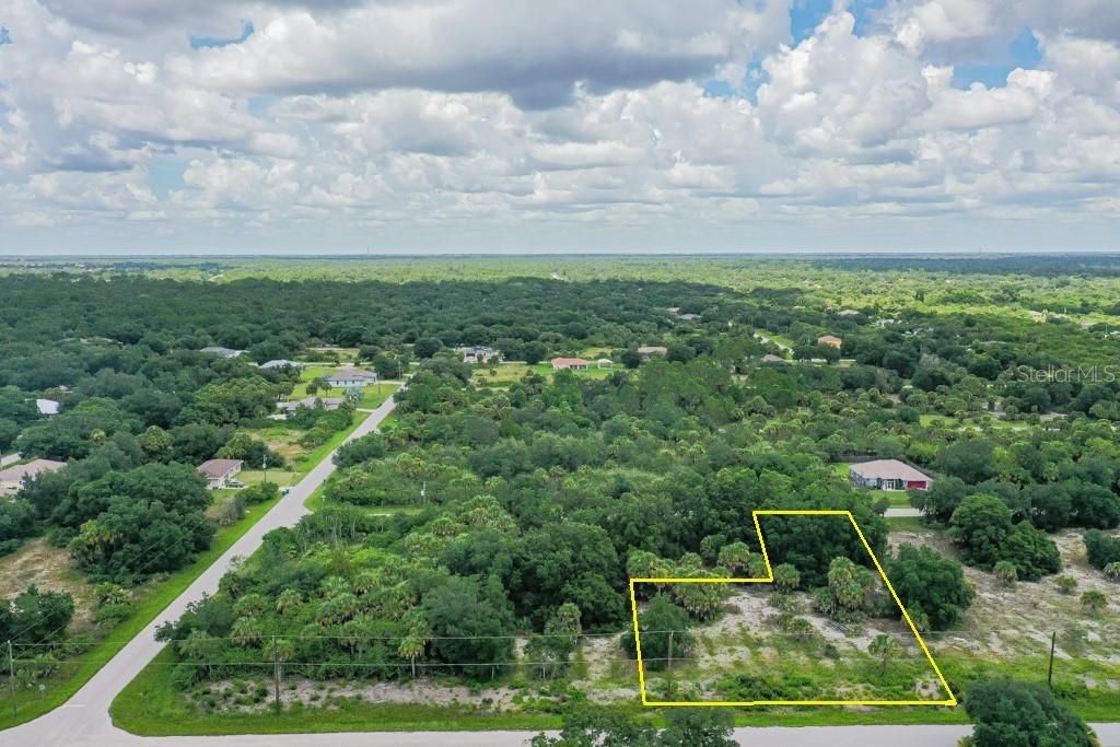 最近售出: $54,900 (0.69 acres)