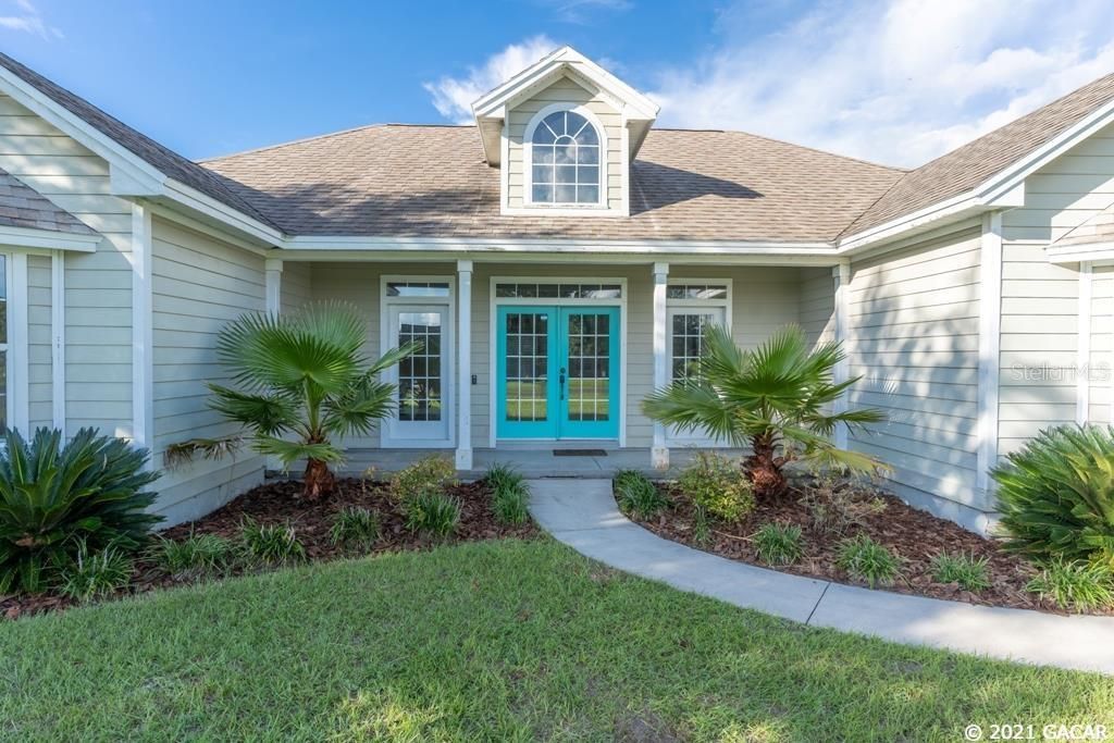 Recently Sold: $239,990 (3 beds, 2 baths, 1400 Square Feet)