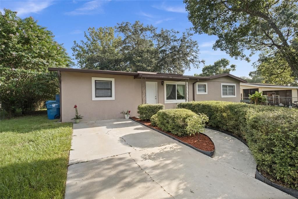 Recently Sold: $175,000 (3 beds, 1 baths, 1074 Square Feet)