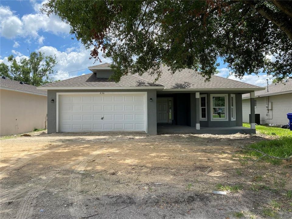 Recently Sold: $324,900 (3 beds, 2 baths, 1596 Square Feet)