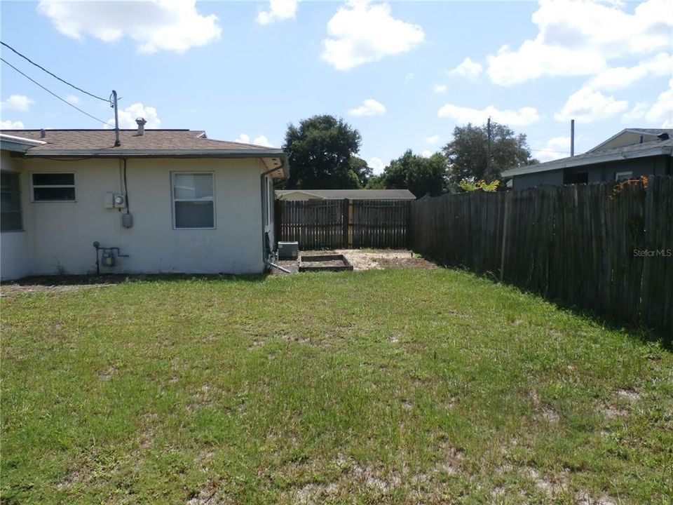 Recently Sold: $161,500 (2 beds, 1 baths, 1024 Square Feet)