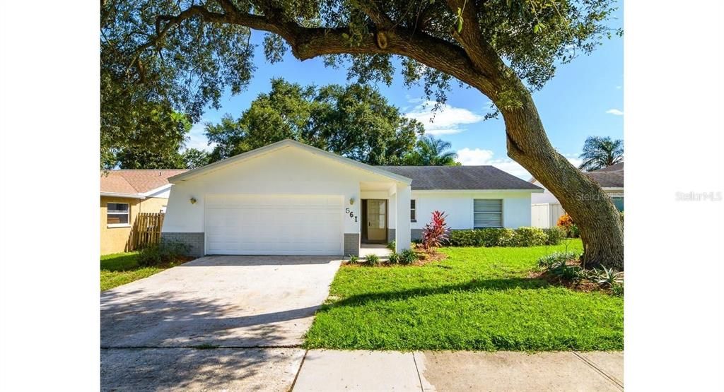 Vendido Recientemente: $394,389 (4 camas, 2 baños, 1384 Pies cuadrados)