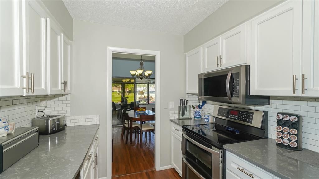 Recently Sold: $243,900 (2 beds, 2 baths, 1560 Square Feet)