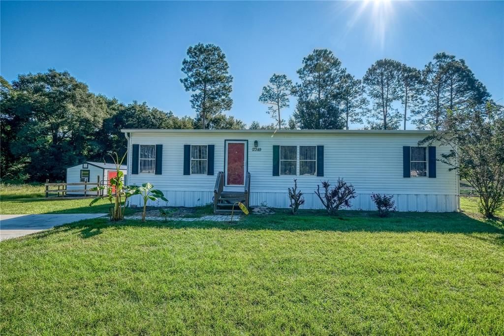 Recently Sold: $149,900 (4 beds, 2 baths, 1296 Square Feet)