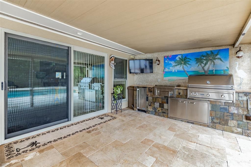Recently Sold: $1,450,000 (4 beds, 2 baths, 2379 Square Feet)